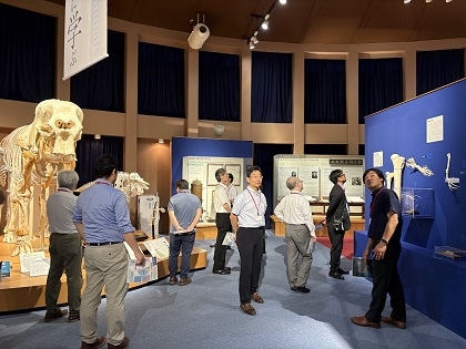 日本私立獣医科大学協会がいのちの博物館を見学