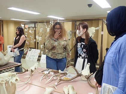 オハイオ州立大学の学生がいのち博物館来訪