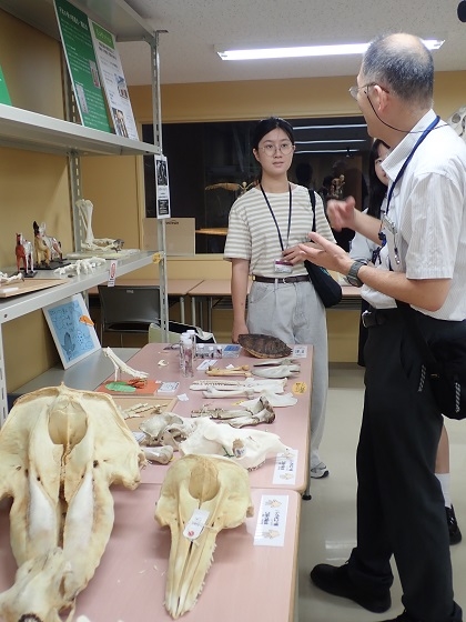 いのちの博物館に中興大学と屏東科技大學の学生が来館