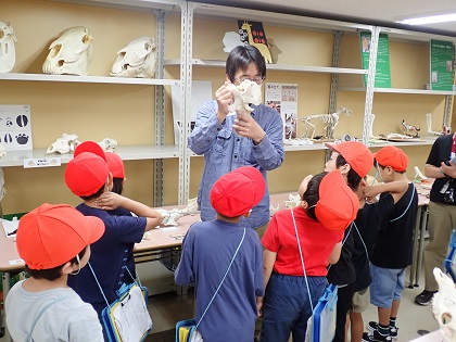 相模原市立根小屋小学校と湘南小学校3年生が来館