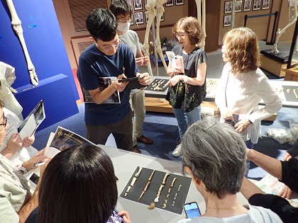 東京動物園ボランティアーズ・ドーセントグループがいのちの博物館に来館