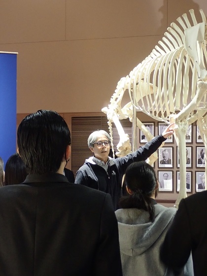 町田総合高校がいのちの博物館に来館