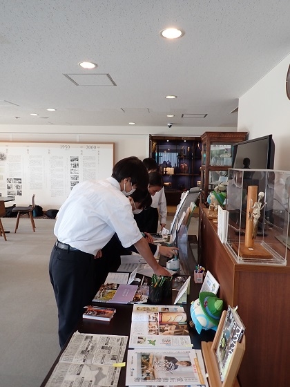 麻溝台中学がいのちの博物館に来館